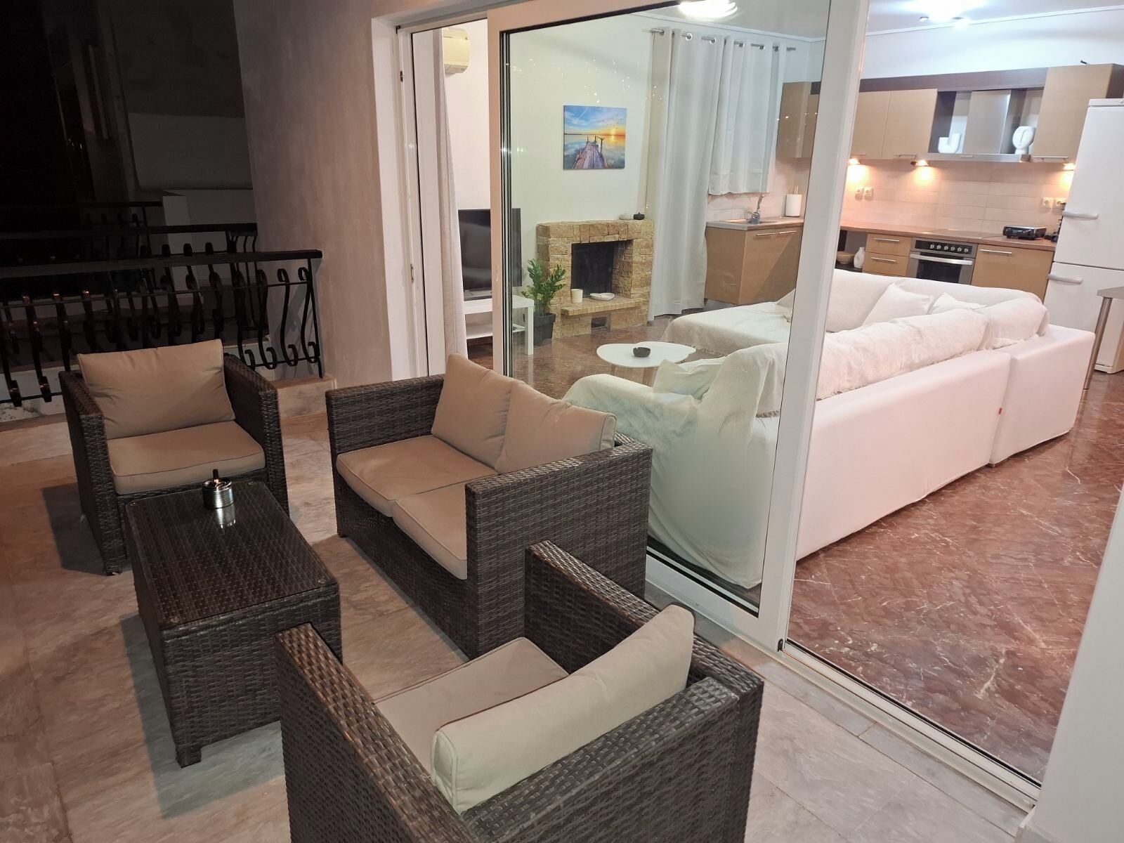 TV connectée, cheminée