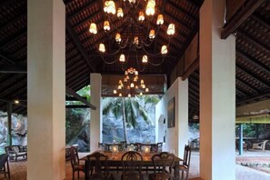 Restaurant - Sama Retreats (Galle)