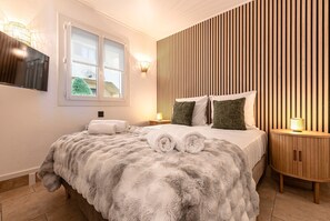 1 bedroom, iron/ironing board, free WiFi, bed sheets