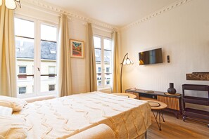 1 bedroom, free WiFi, bed sheets
