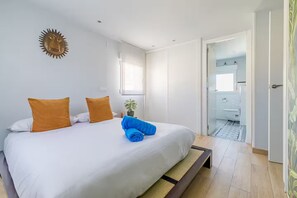 2 多间卧室、熨斗/熨衣板、WiFi、床单