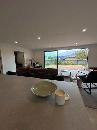 Brand New Spacious Mountain View Home