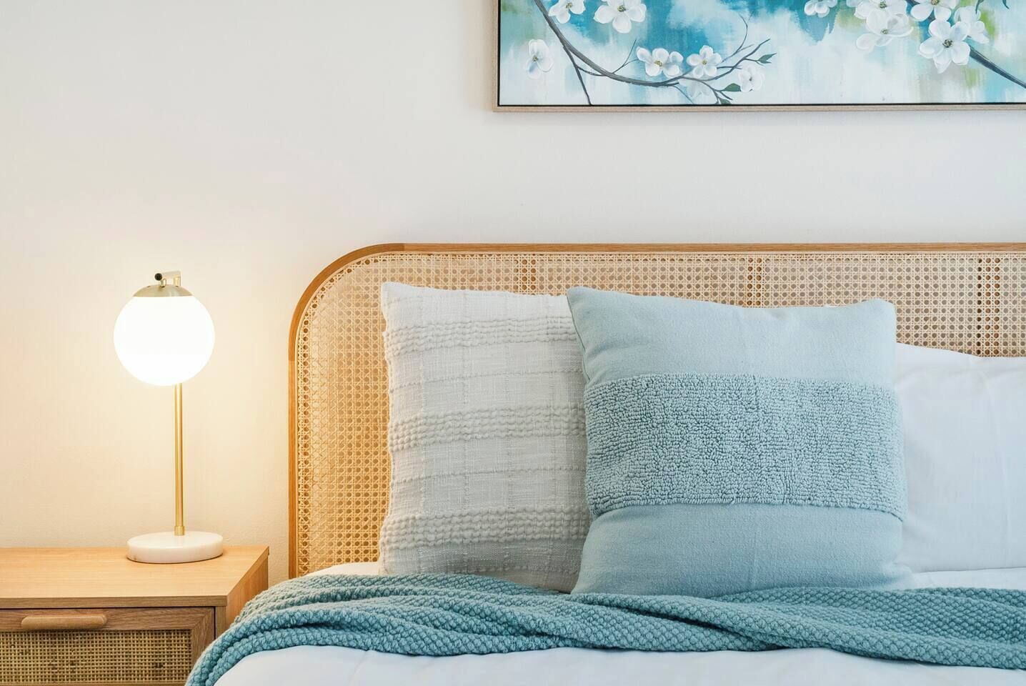 2 slaapkamers, een strijkplank/strijkijzer, reisbedje, wifi