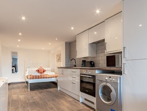 Fridge, microwave, oven, toaster