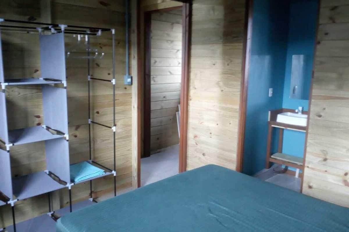 Apartamento básico, vista para a piscina | Wi-Fi de cortesia