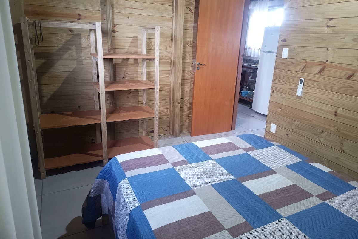 Apartamento conforto, vista para a piscina | Wi-Fi de cortesia