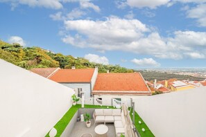 Terrace/patio - Guest Ready - Charming Retreat in Palmela (Palmela)