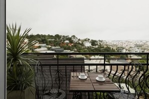 Unclassified image, 5 of 36, button - The Manor Villas - Dong Da (Dalat)
