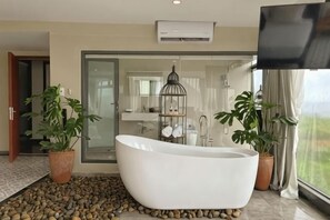 Bathroom - The Manor Villas - Dong Da (Dalat)
