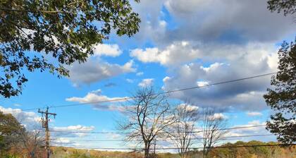 Gorgeous Lakehouse with Handicap Accessibiliy