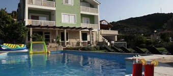 Villa Šolo Peaceful Nature Park Getaway