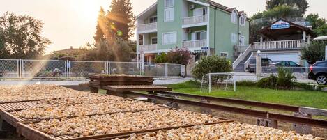 Villa (Six Bedroom Villa With Heated Pool) | Aussenbereich