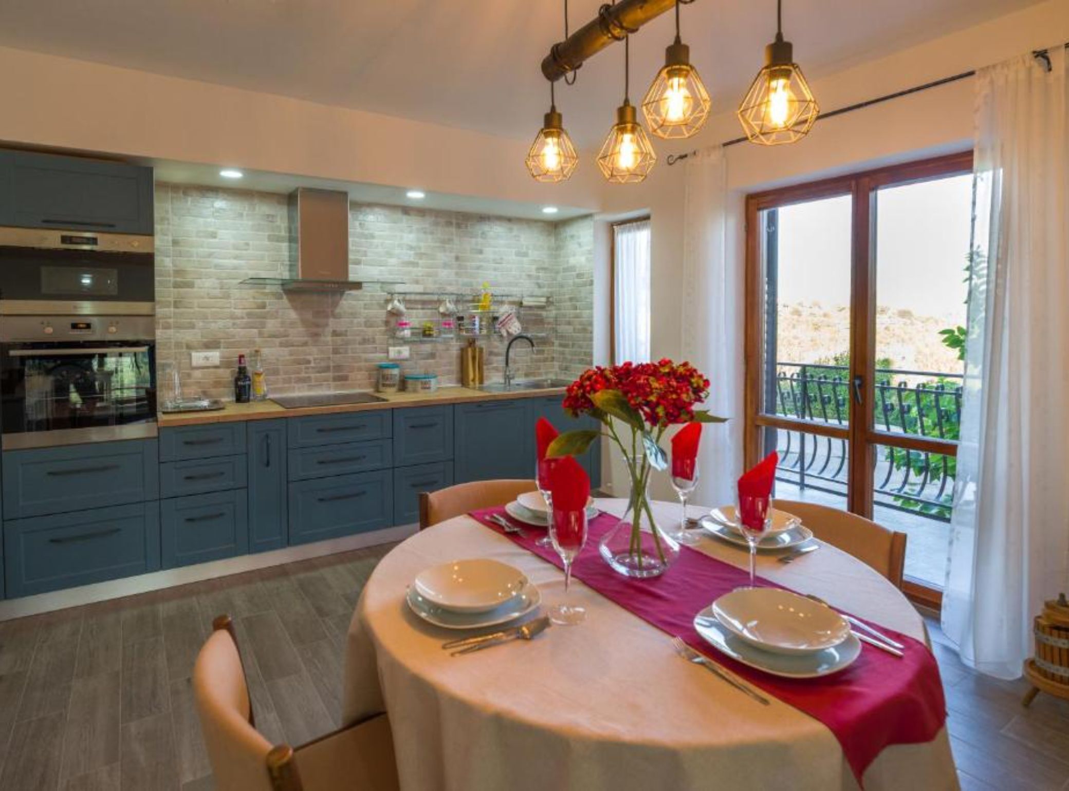 Apartment (Two Bedroom Apartment with Terrace) | Dapur peribadi | Peti sejuk 
