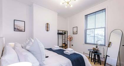 Luxury 3 Bed | York Historic Centre | Sleeps 6