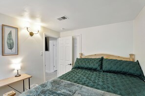 2 عدّة غرف نوم وواي فاي وملاءات أسرّة