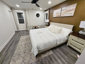 3 soveværelser, skrivebord, strygejern/strygebræt, gratis Wi-Fi