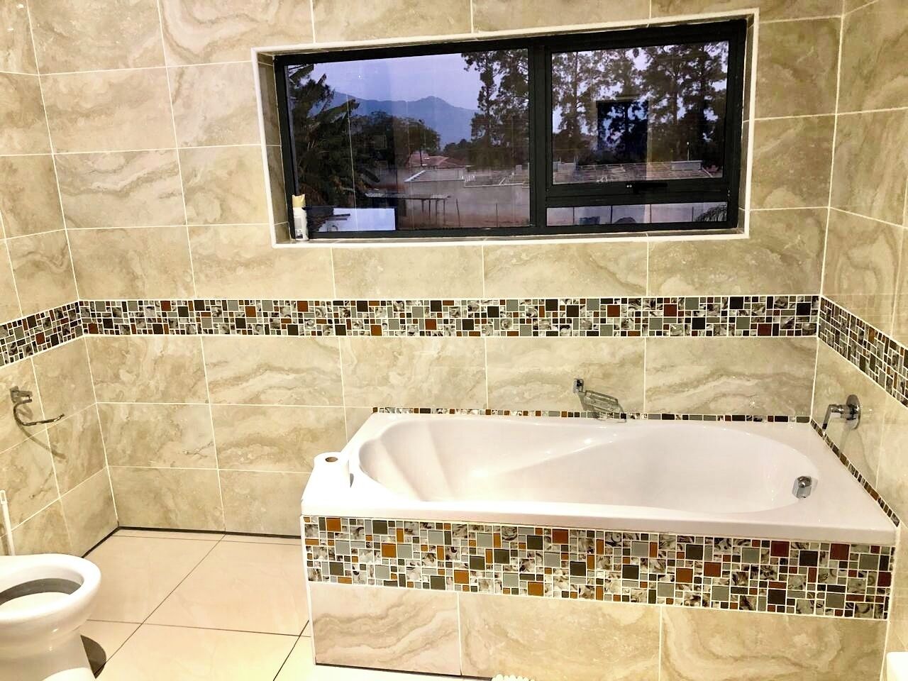 Handtücher, Seife, Toilettenpapier