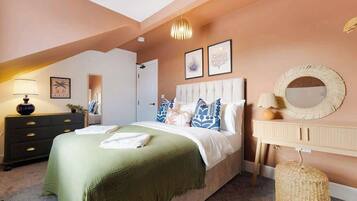 2 bedrooms, Internet, bed sheets