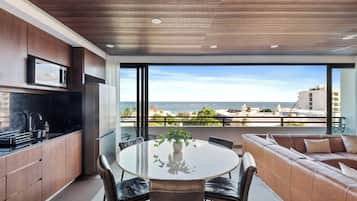 Luxury Apartment, 3 Bedrooms, Sea View, Tower | Private kitchen | Espresso maker