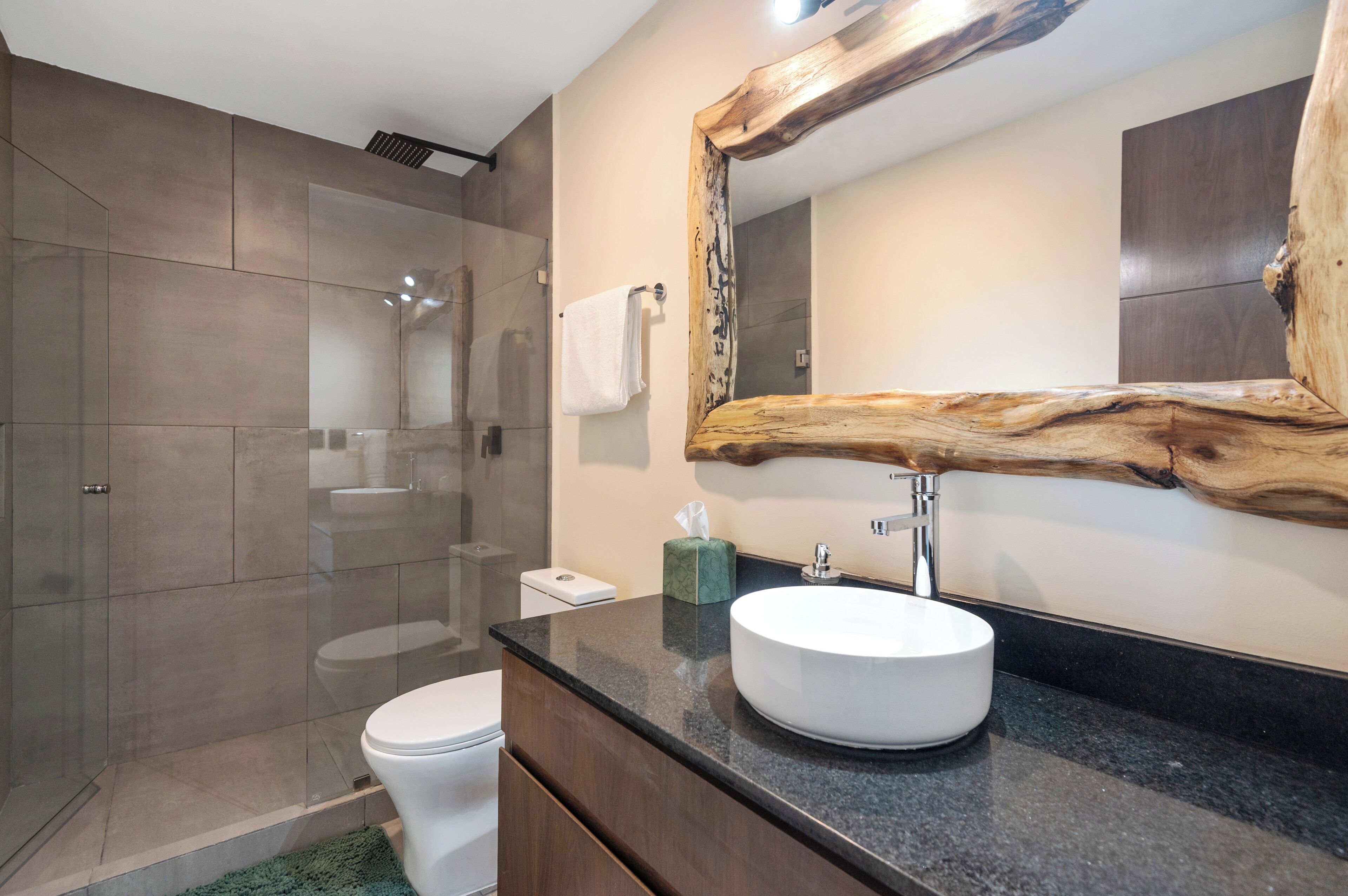 Căn hộ Cao cấp, 3 phòng ngủ, quang cảnh biển, cao tầng | Phòng tắm