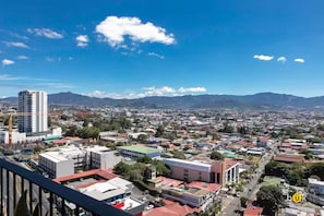 Property grounds - Top Floor URBN Loft (San José)