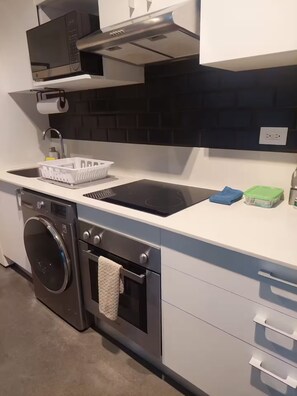 Private kitchen - Top Floor URBN Loft (San José)