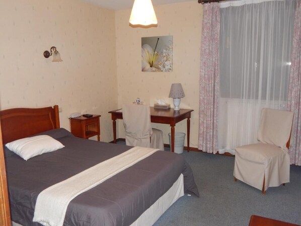 Double Room | Ruang kerja komputer riba, Wi-fi percuma 