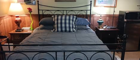 1 chambre, bureau, Wi-Fi gratuit, draps fournis