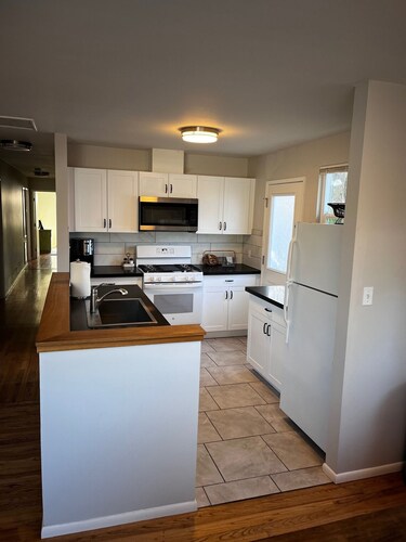 Your SLO Home Base for Hiking, Wine & Relaxation