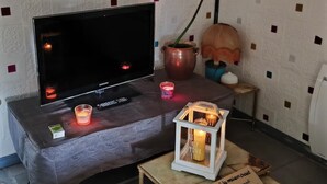 Uklassifisert bilde, 4 av 8, knapp