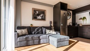 Living area - Apartment in Cannes Near Midi Beaches (Cannes)