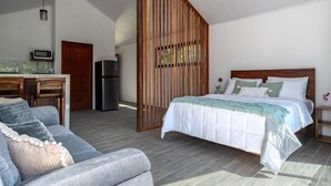 1 bedroom, WiFi, bed sheets - Where the Forest Meets Serenity (Monteverde)