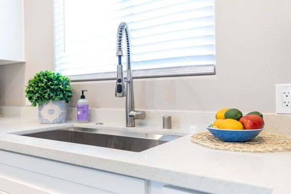 Rumah Klasik, Bebas Asap Rokok, patio | Interior