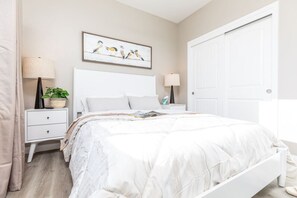 Classic House, Non Smoking, Patio | Blackout drapes, free WiFi - Shanah's Vacation Rentals (Ridgecrest)