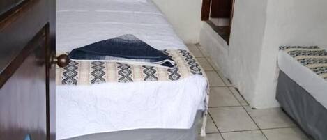 Basic-dobbeltværelse | Skrivebord, gratis Wi-Fi