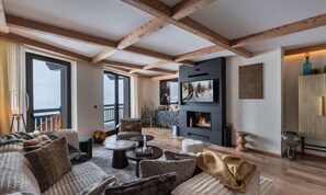 Fireplace - New Ski-in and Ski-out Apartment (Courchevel)