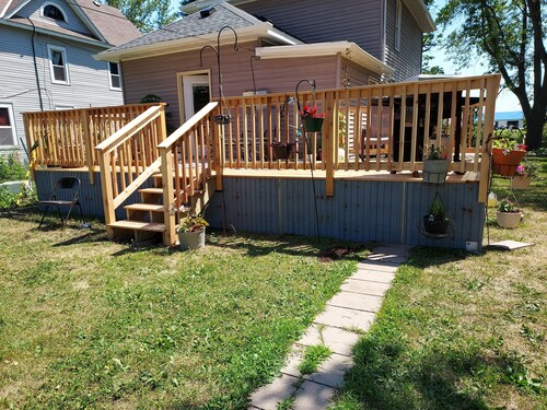 Charming bed & breakfast in fantastic Kandiyohi with AC