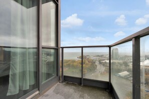 المن�طقة المحيطة بالمنشأة