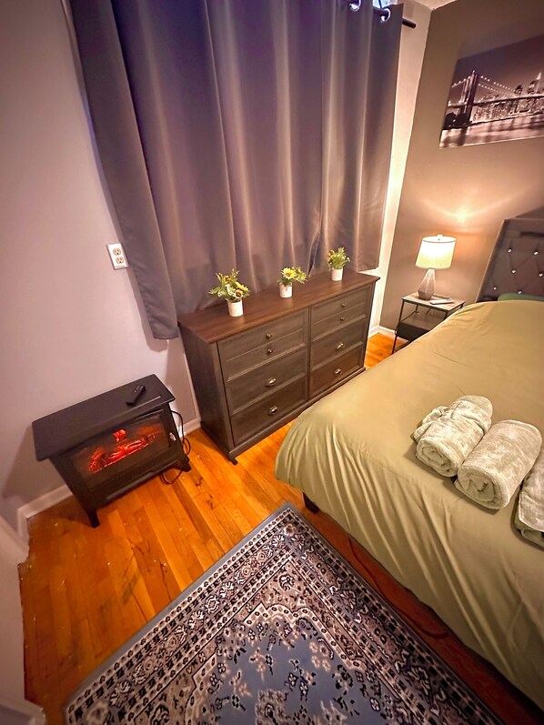 1 bedroom, iron/ironing board, free WiFi, bed sheets