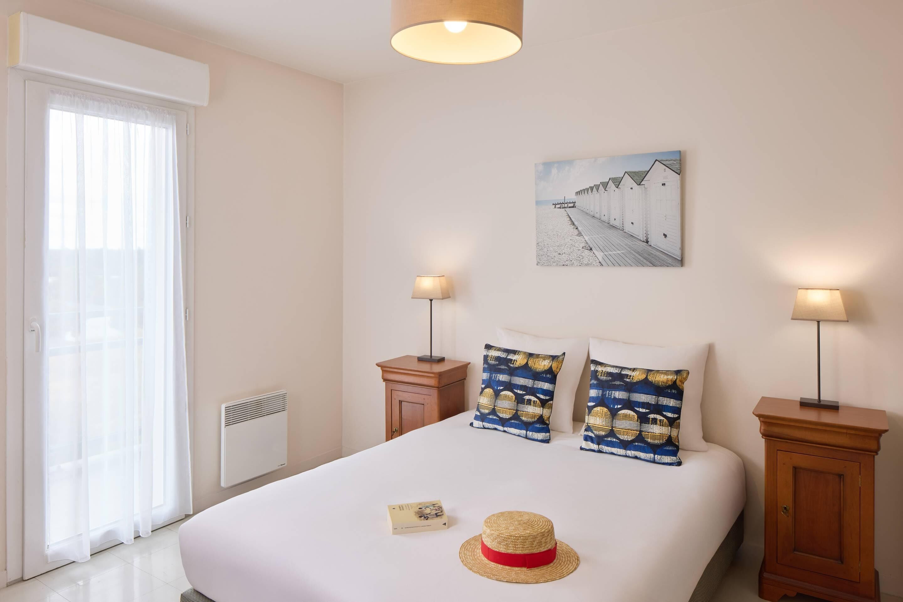 Apartamento | Wi-Fi de cortesia, roupa de cama