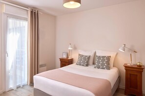 Wifi gratis y ropa de cama 