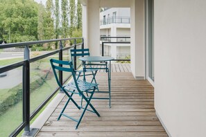 غرفة - سرير كبير - لغير المدخنين (Upgrade) | واي فاي مجانًا