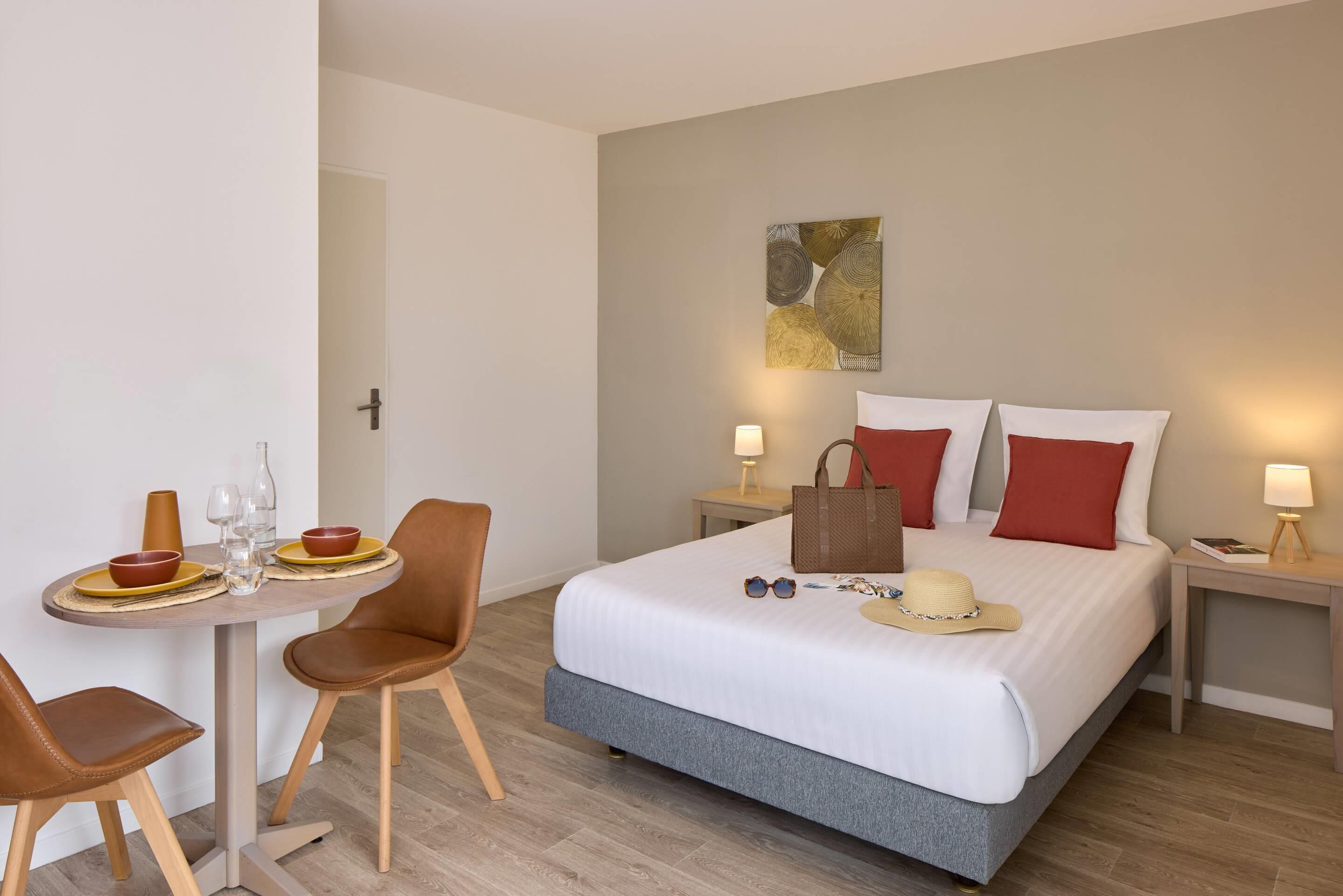 Standaard kamer, 1 queensize bed, niet-roken | Gratis wifi