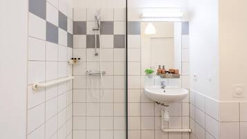 Standaard kamer, 1 queensize bed, niet-roken | Gratis wifi