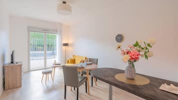 Appartement 2 chambres | Culle/letti per bambini (gratuiti), Wi-Fi gratuito, lenzuola