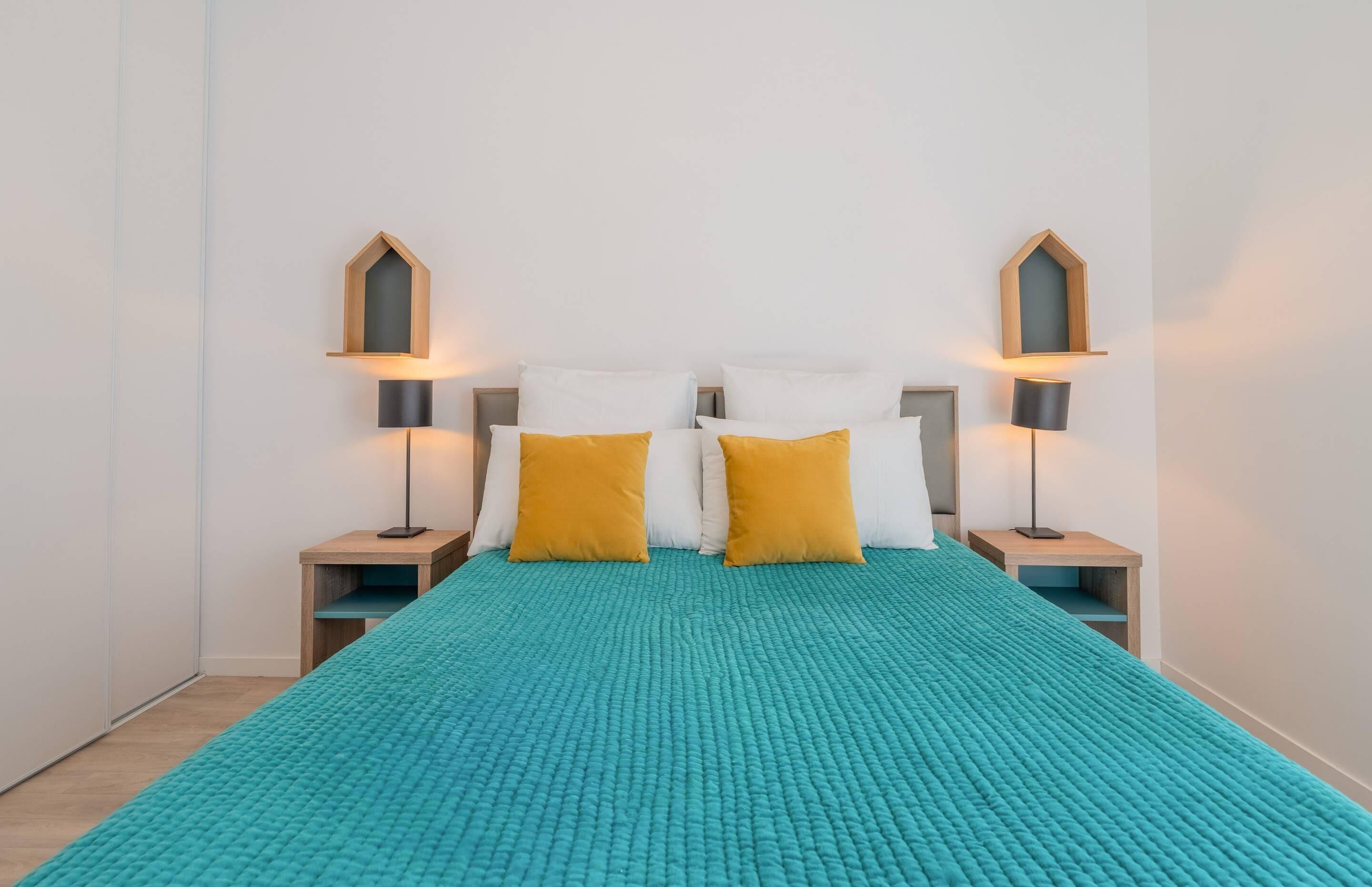 Standard Room, 1 Katil Ratu (Queen), Non Smoking | Wi-fi percuma 