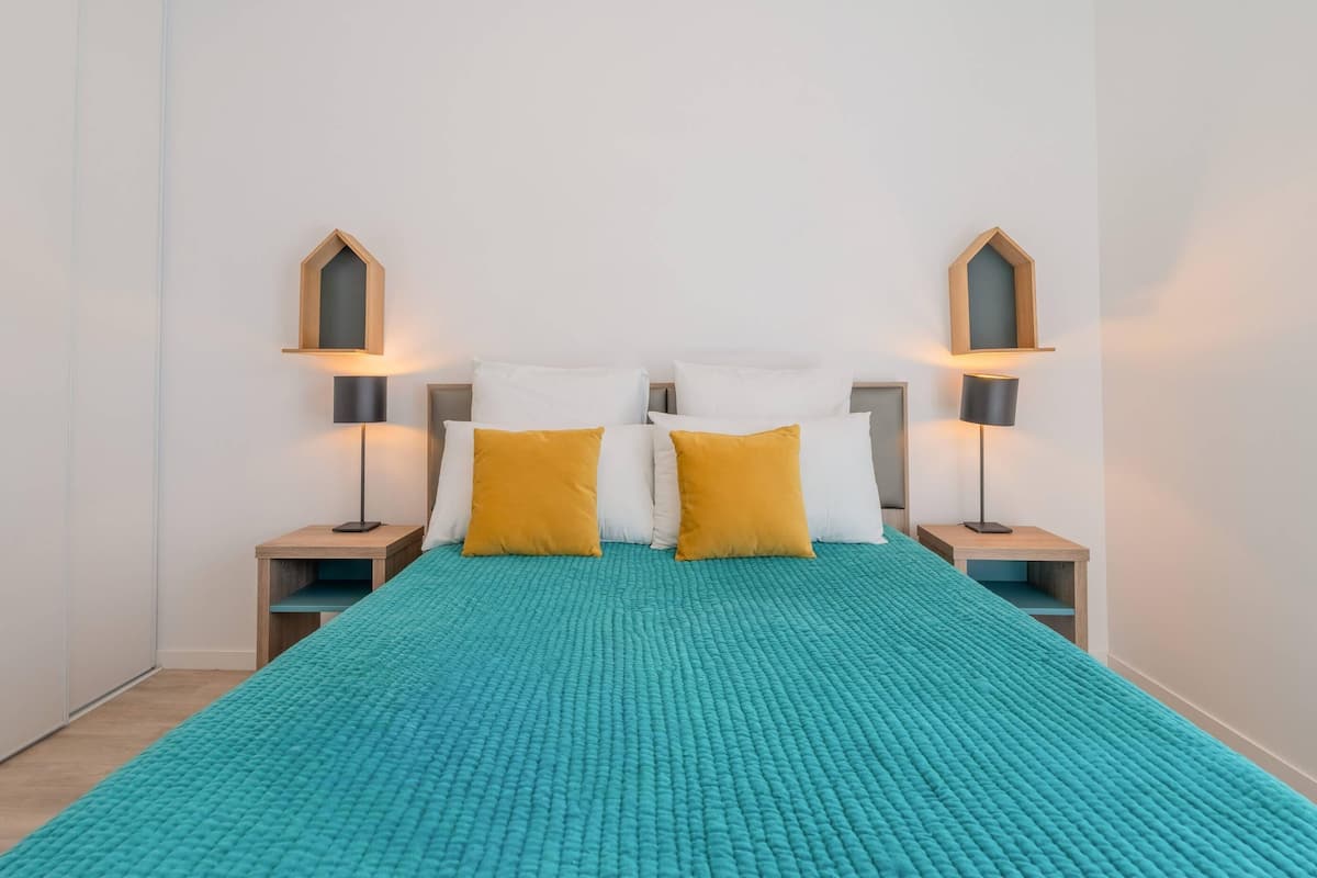 Standard Room, 1 Katil Ratu (Queen), Non Smoking | Wi-fi percuma