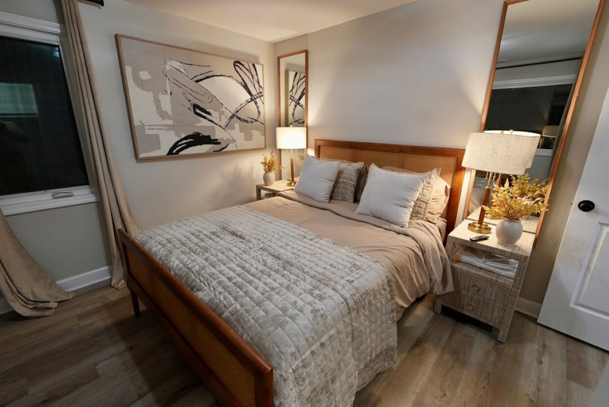 3 habitaciones, tabla de planchar con plancha, cuna de viaje y wifi 