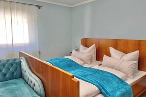 2 sovrum, strykjärn/strykbräda, gratis wi-fi och sängkläder