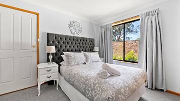 Tabla de planchar con plancha, cuna de viaje y wifi gratis